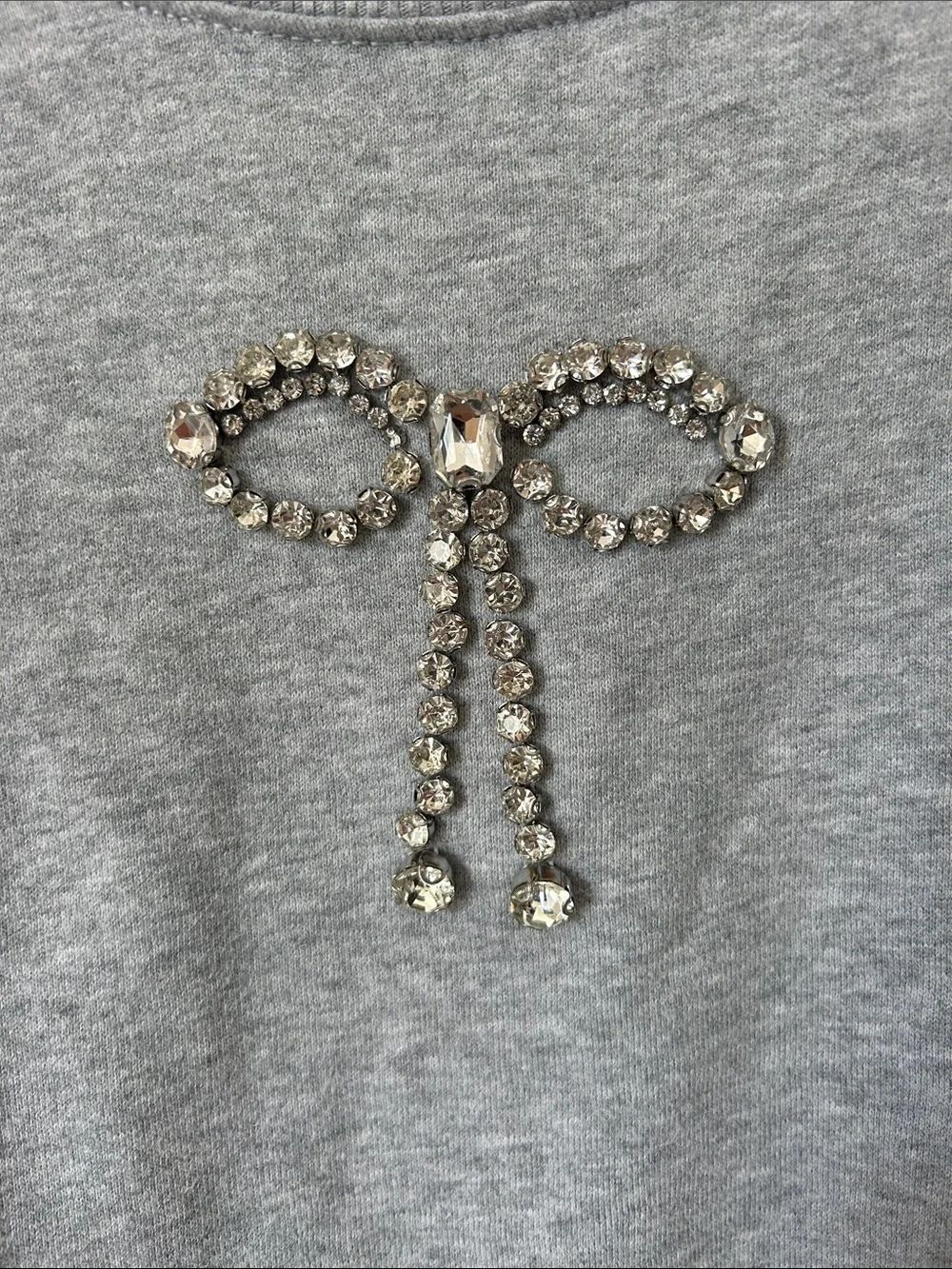 American Eagle Light Gray Crewneck Sweatshirt with Rhinestone Bow - Picture 8 of 8